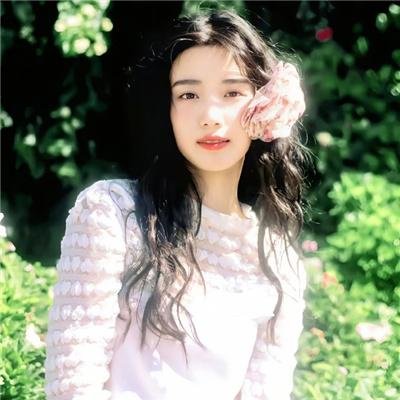 窗里的光